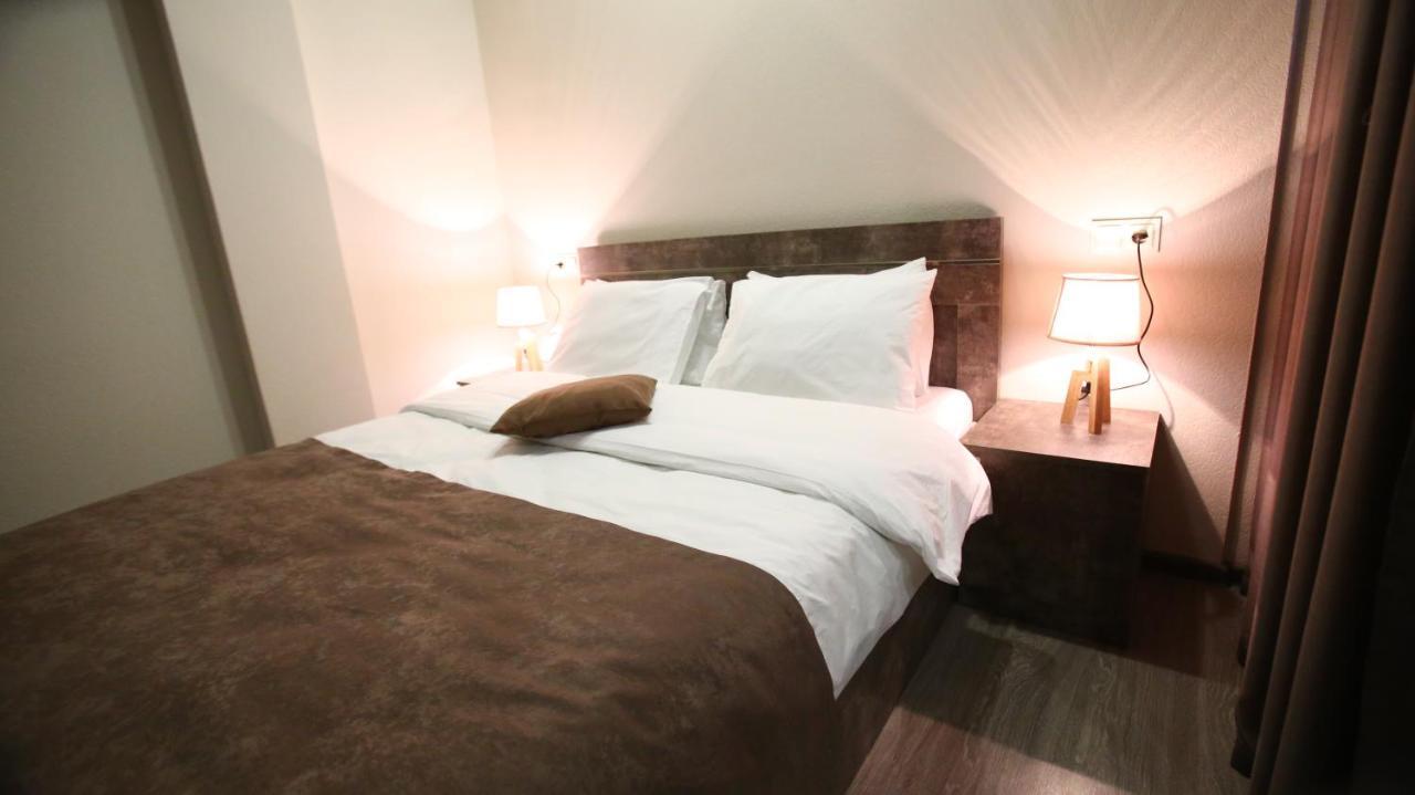 Hotel Nabadi Тбилиси Екстериор снимка