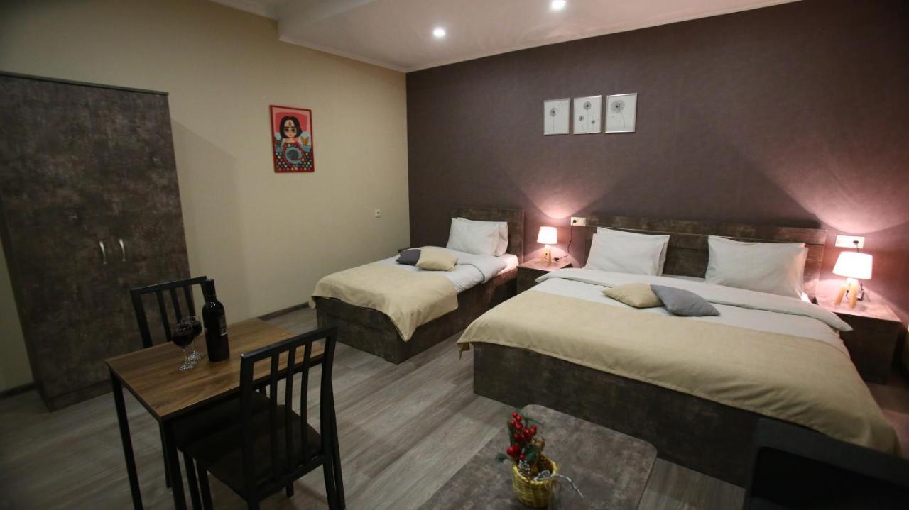 Hotel Nabadi Тбилиси Екстериор снимка