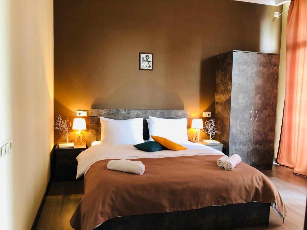 Hotel Nabadi Тбилиси Екстериор снимка