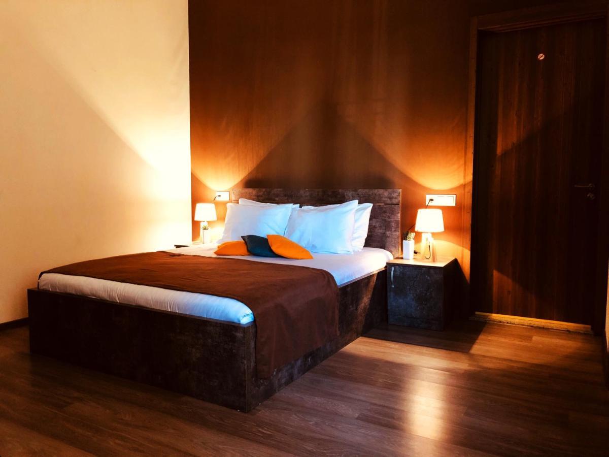 Hotel Nabadi Тбилиси Екстериор снимка